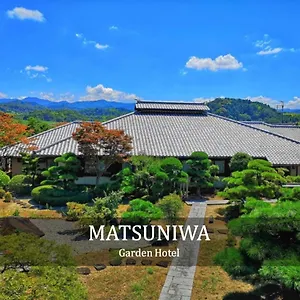 ゲストハウス 関西空港パイン ヴィラホテル 泉佐野市